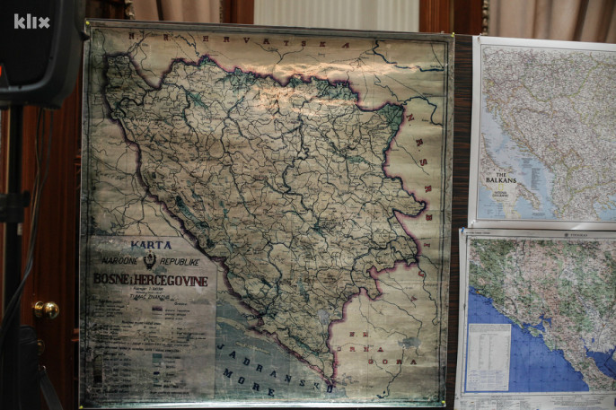 14.01.2015 Sutorina: Crnogorski političari lobiraju da parlamentarci odbiju Rezoluciju 14.01.2015 Sutorina: Crnogorski političari lobiraju da parlamentarci odbiju Rezoluciju